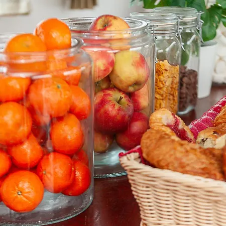 Neptune Boatique 2* Amsterdam