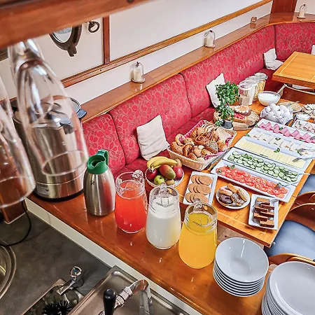 Hotel Neptune Boatique 2*