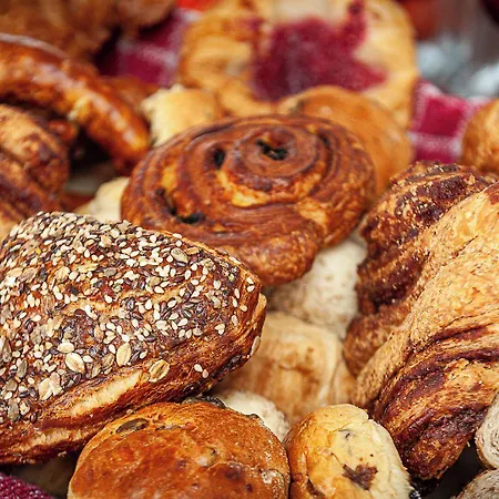 Neptune Boatique Hotel