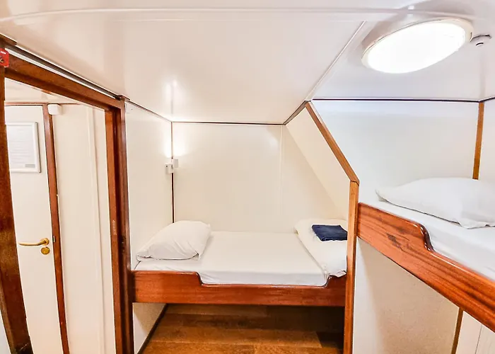 Neptune Boatique Ξενοδοχείο