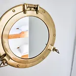 Neptune Boatique